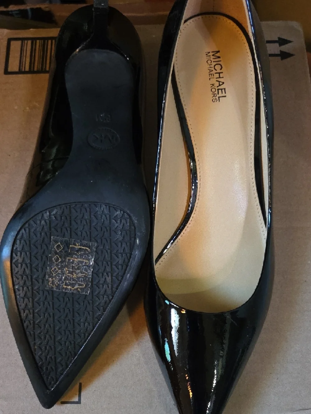 Michael Kors Black Patent Pointed-Toe Stiletto Pumps - Picture 4 of 5